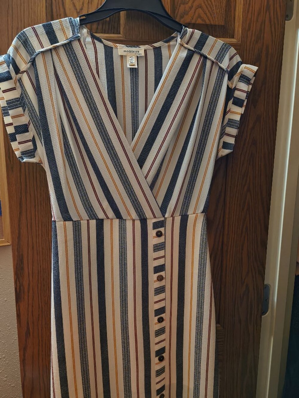 Monteau (Lauren Becall Dress)